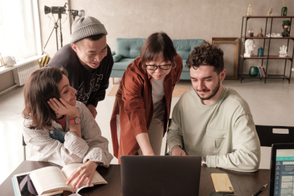 Cicero Viana Filho explica como a educação digital está impulsionando a aprendizagem contínua no século XXI.