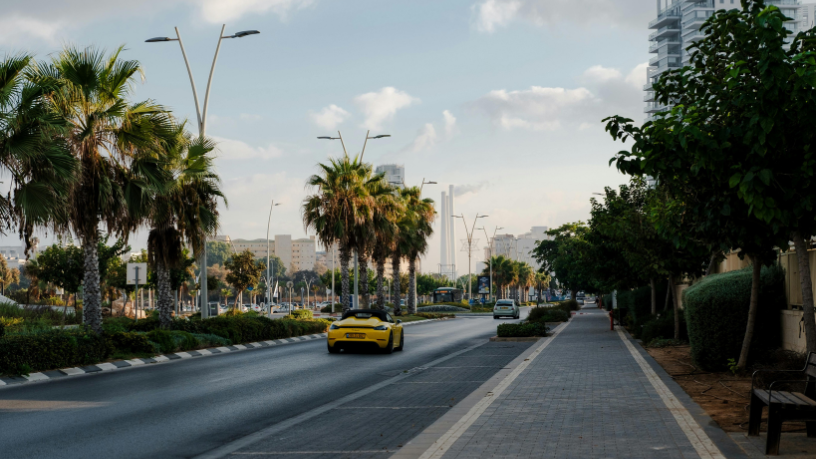 David do Prado mostra a conexão entre cidades verdes e carros sustentáveis no futuro da mobilidade.