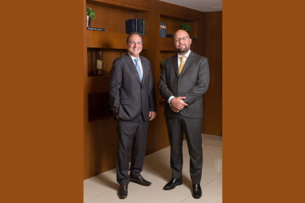 Rodrigo Gonçalves Pimentel esclarece a diferença entre bem essencial e bem estratégico, destacando seu impacto nas decisões durante a recuperação judicial.