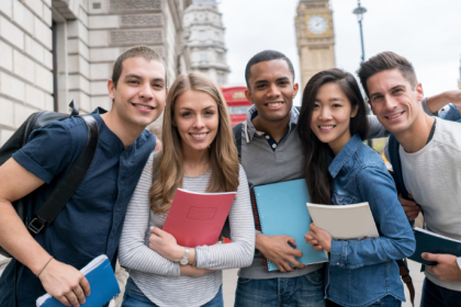 Primeiro voo do Ganhando o Mundo 2026 leva estudantes paranaenses ao Canadá e marca nova etapa do programa